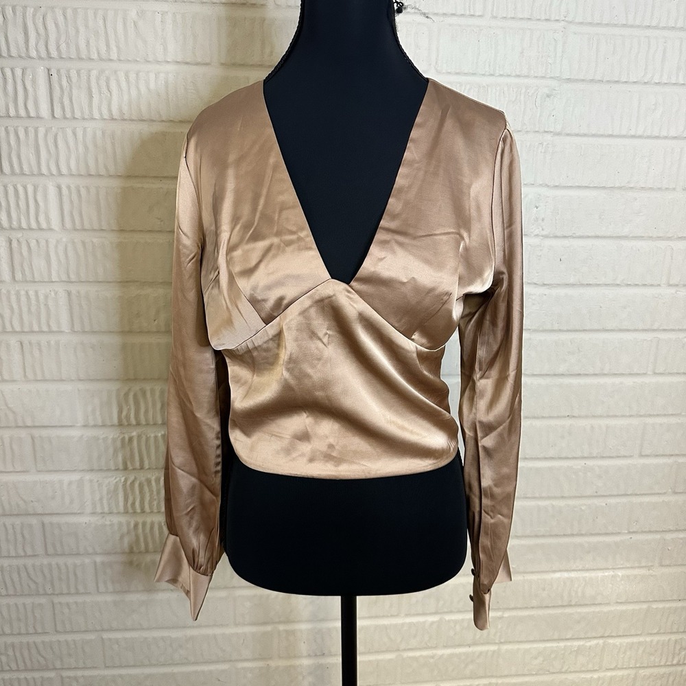 NWT Abercrombie &‎ Fitch Satin Long Sleeve Copper Color Tan Blouse V Neck Medium